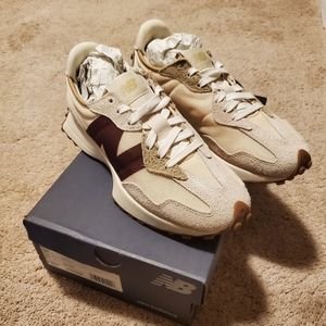 New balance 327 sneakers in brown/beige/off white
